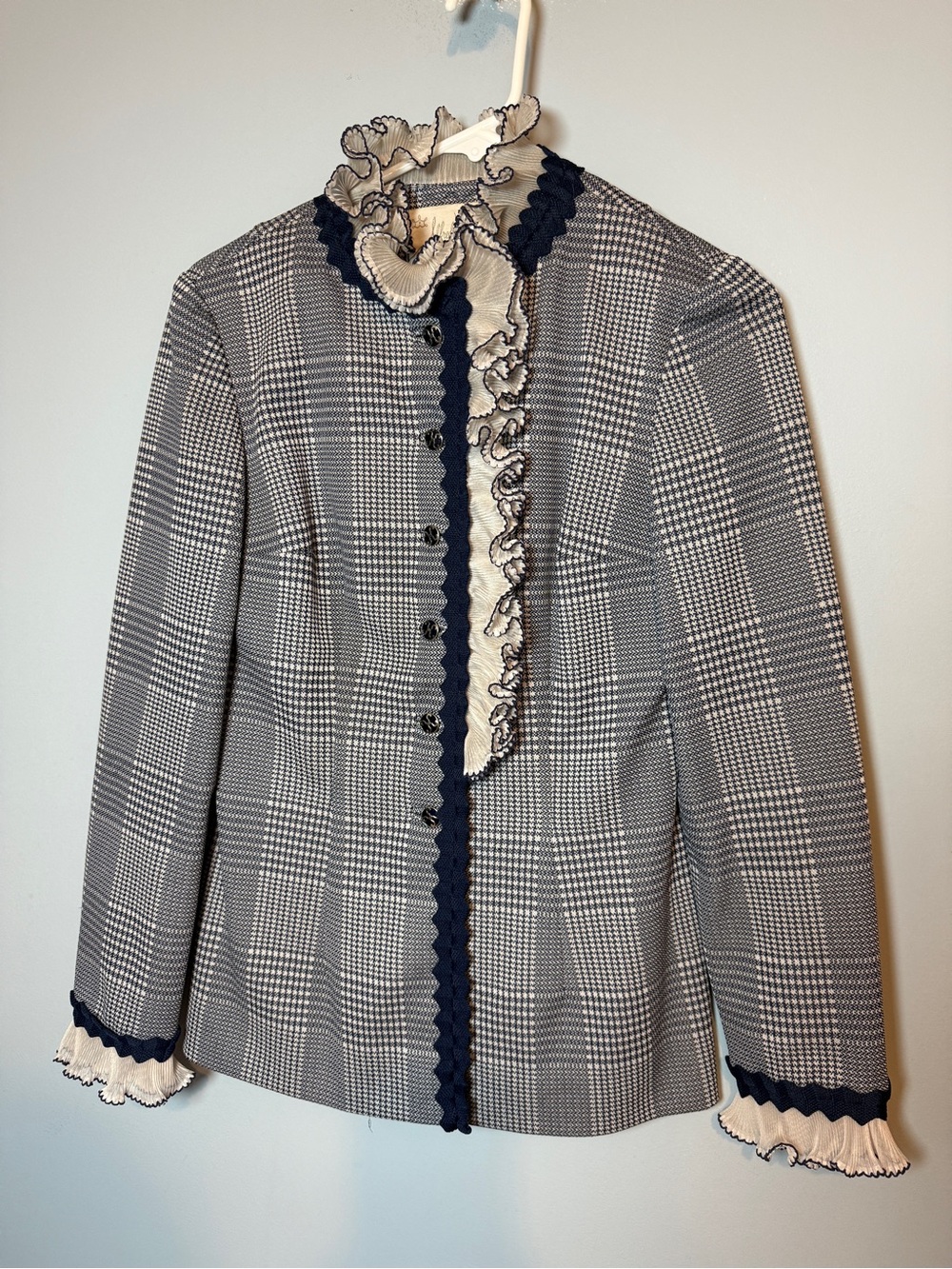 Vintage 1960s/70s Alfred Werber Ruffled Glen Plaid Knit Blazer Jacket